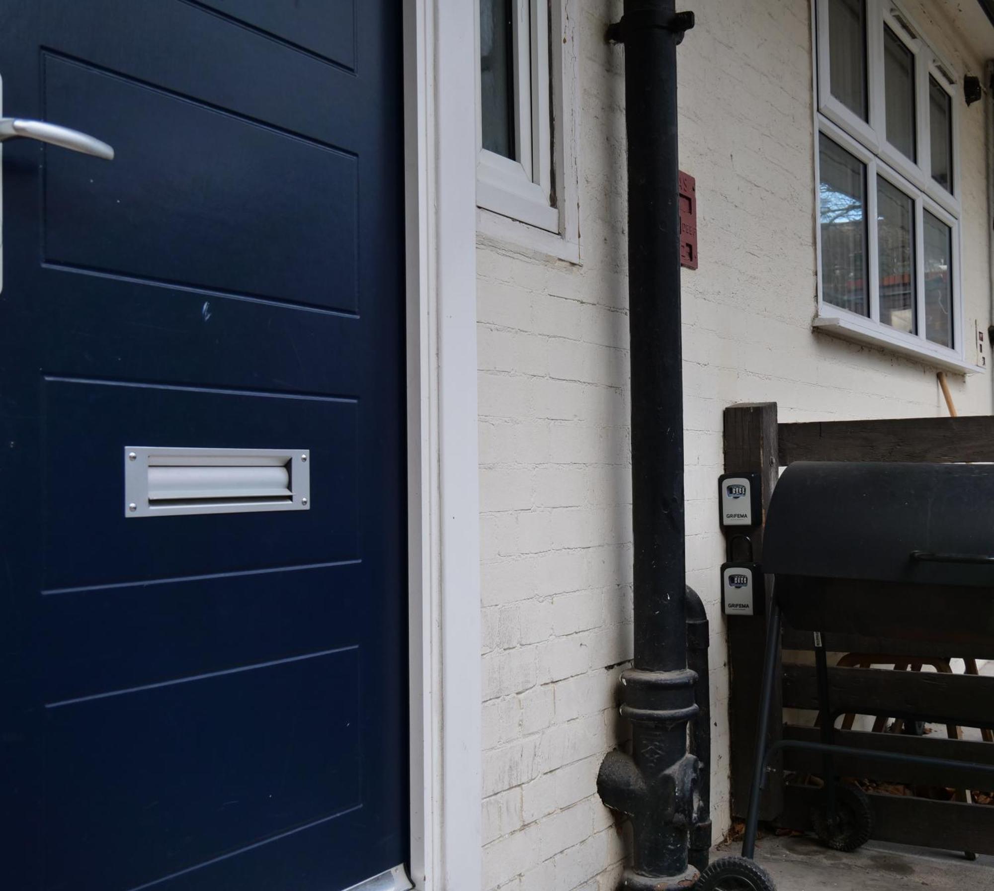 Ground Floor Flat Free Parking Leilighet London