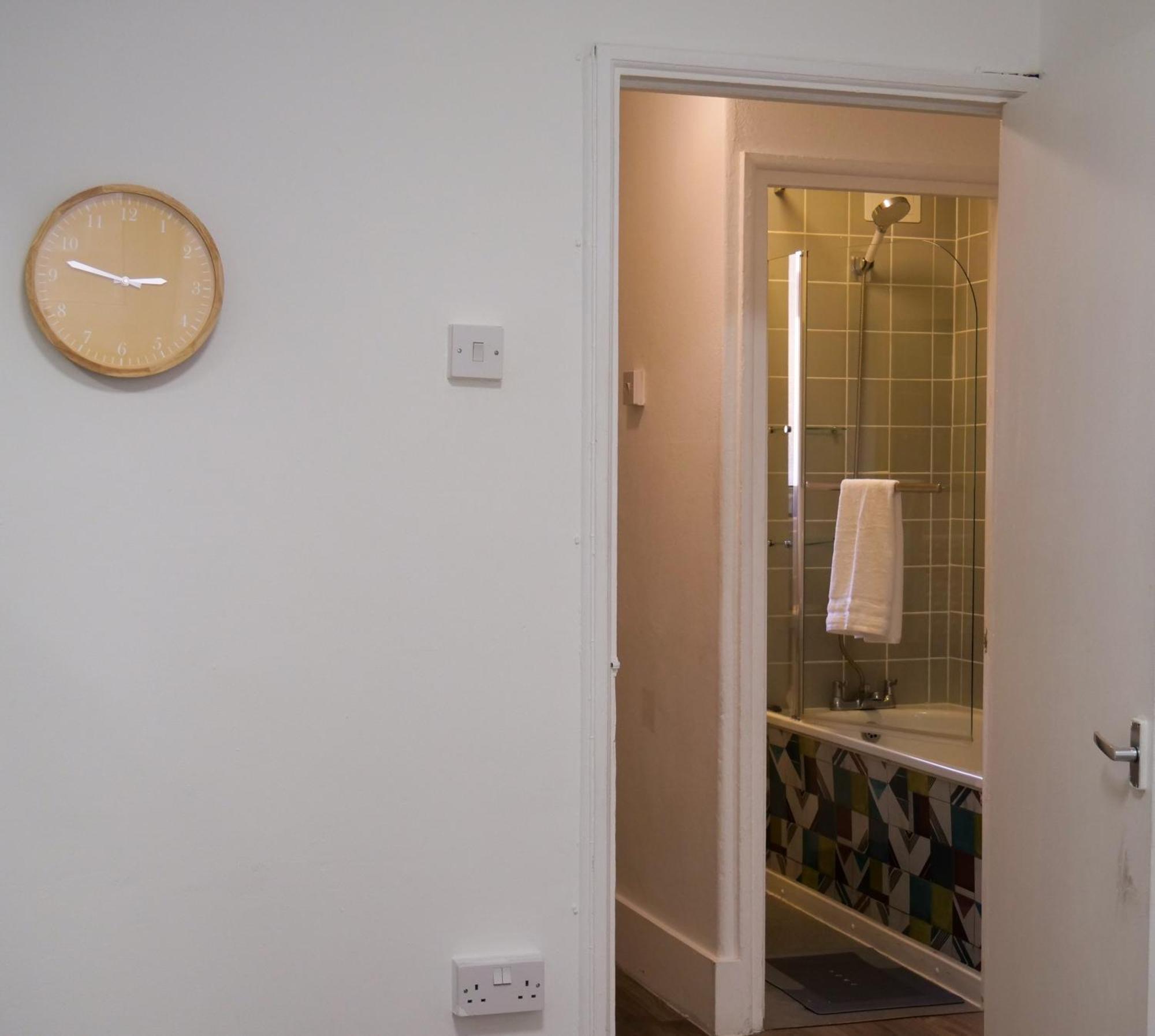 Ground Floor Flat Free Parking Leilighet