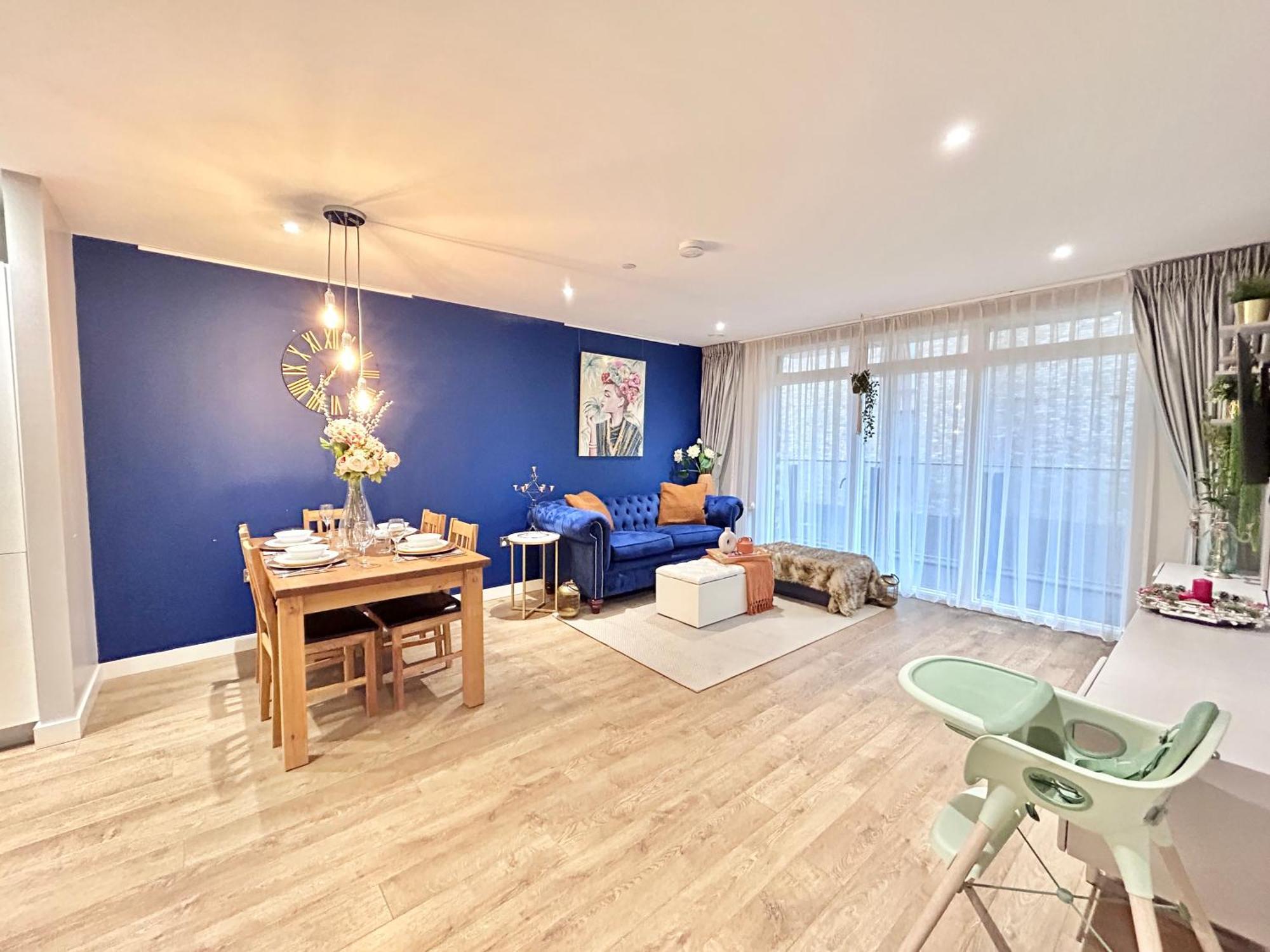 Canary Wharf, Sleeps 4, Fast Wifi, Gym, Prime Location Londen