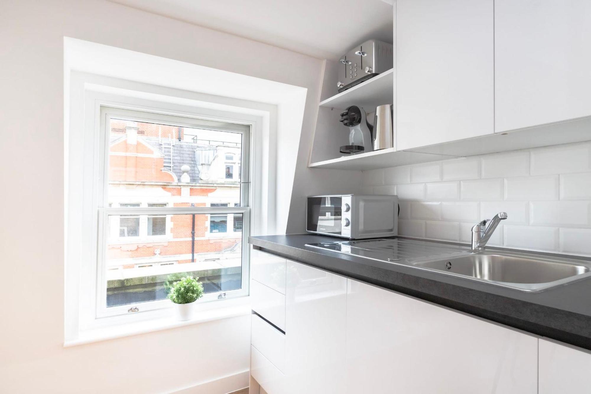 Fitzrovia & Soho - 2br With Balcony - Cityapartmentstay Appartamento *