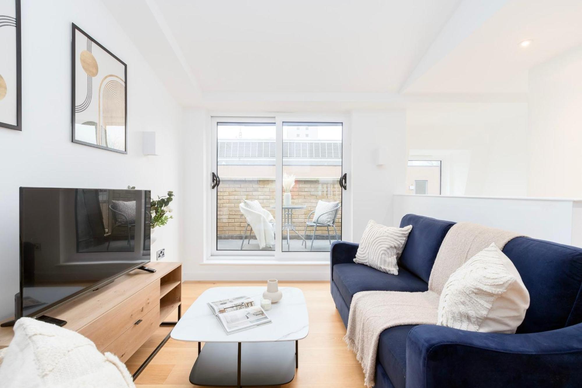 Fitzrovia & Soho - 2br With Balcony - Cityapartmentstay Appartamento