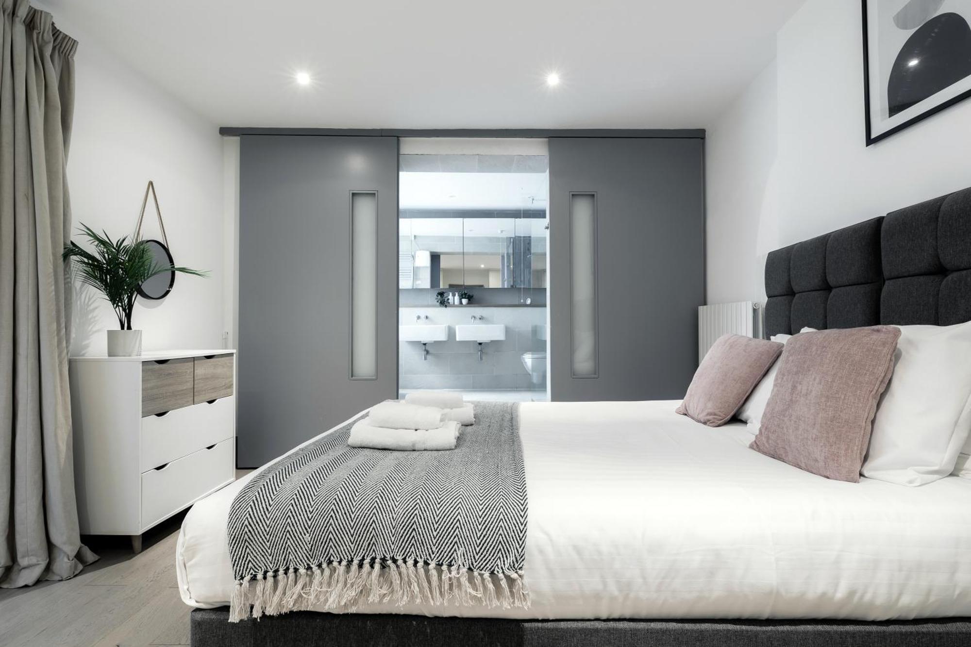 Apartment Prime Gloucester Road