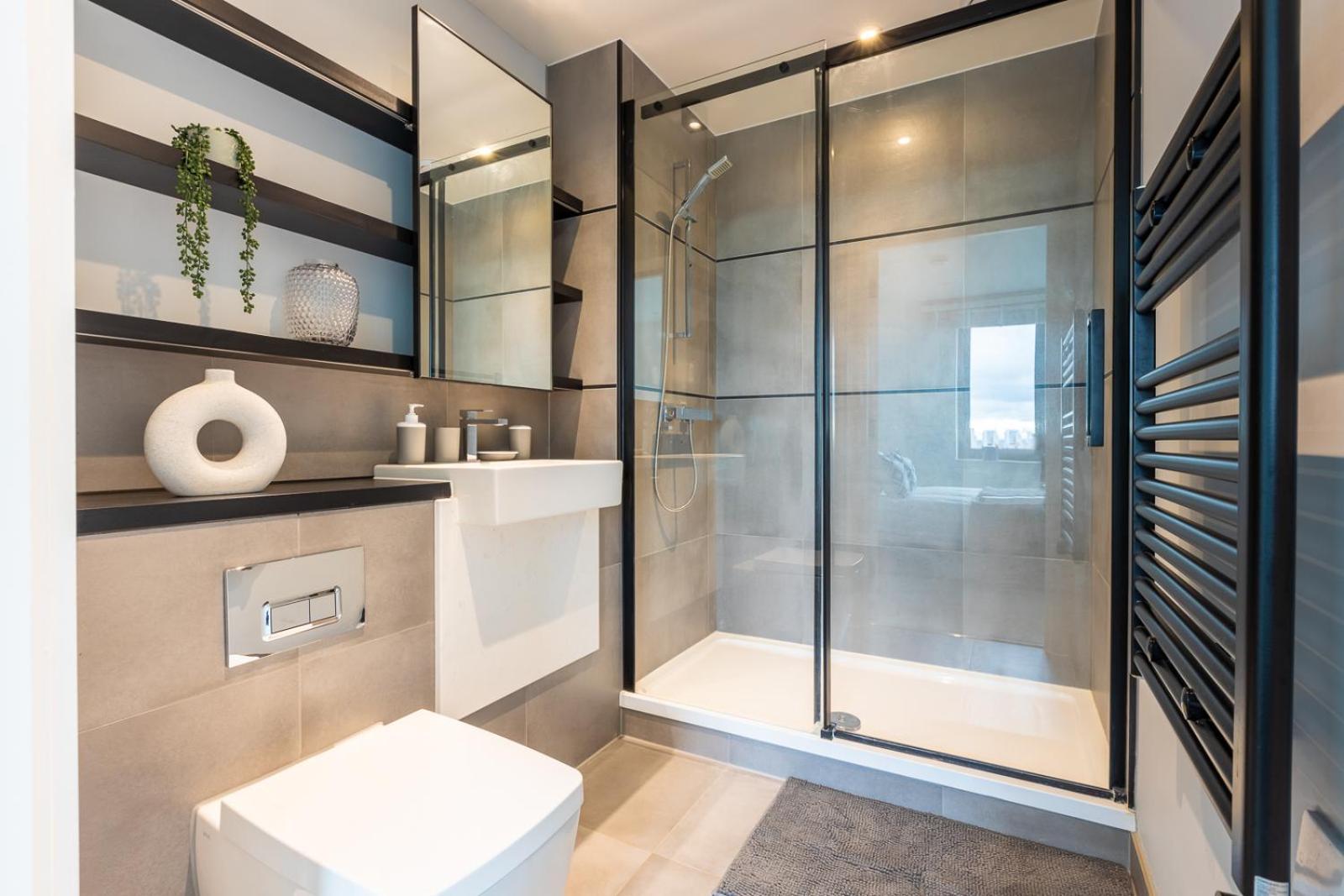 Modern 2bd Flat In Canary Wharf With And River Views London