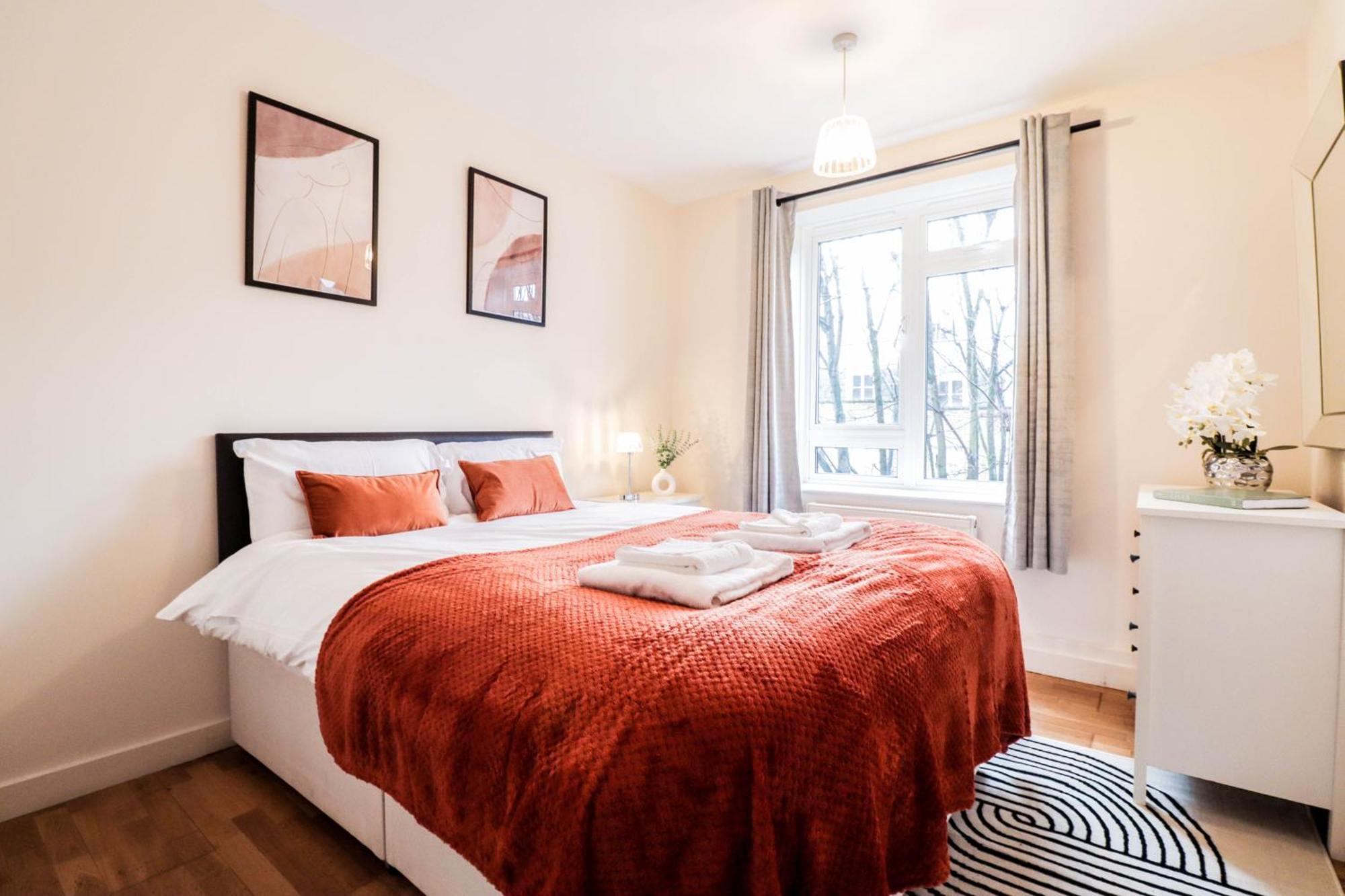 Gorgeous 2-Bedroom London Apartment London