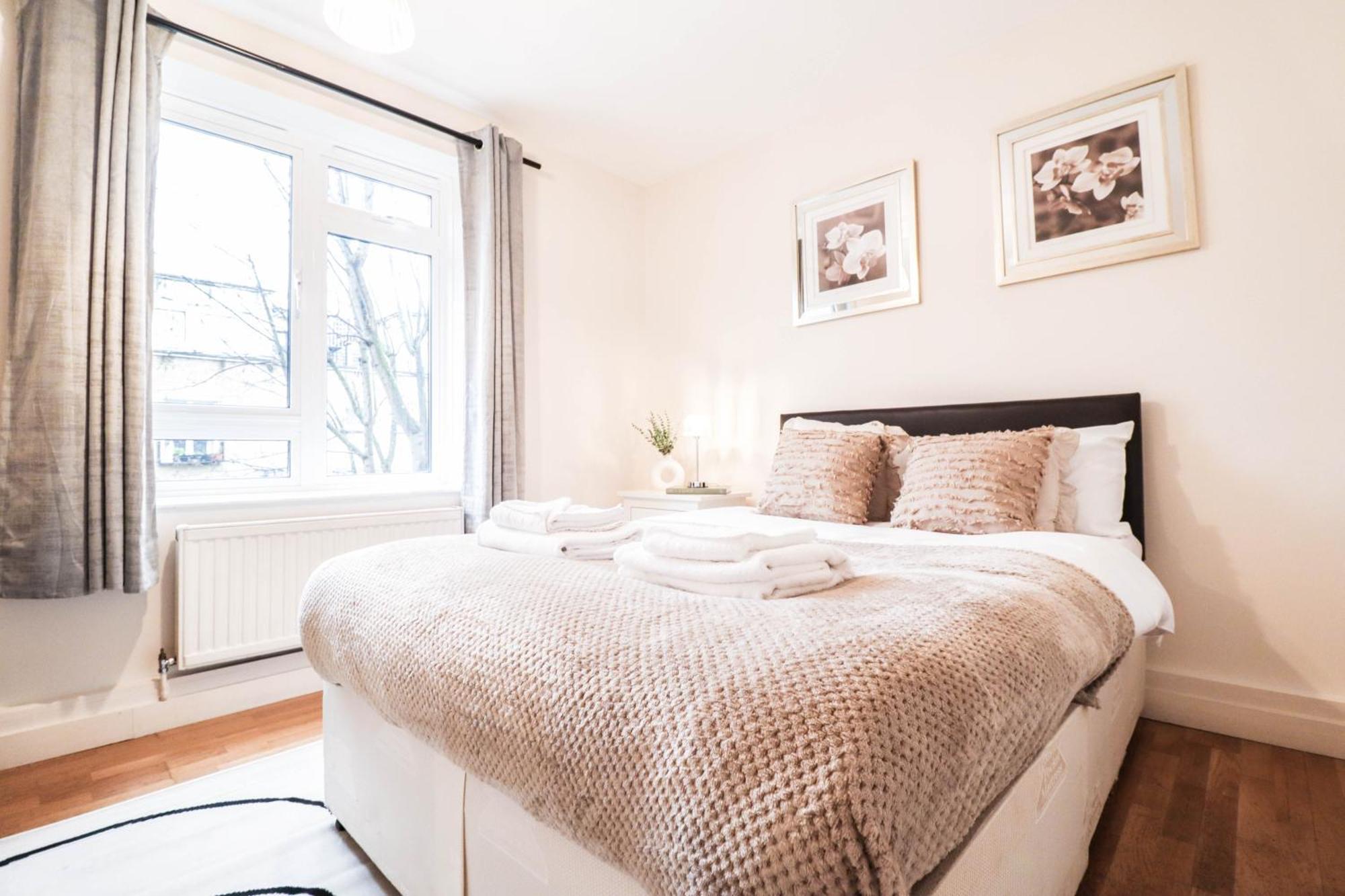Gorgeous 2-Bedroom London Apartment *