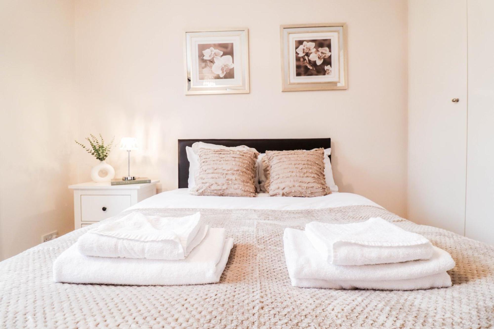 Gorgeous 2-Bedroom London Apartment Apartment