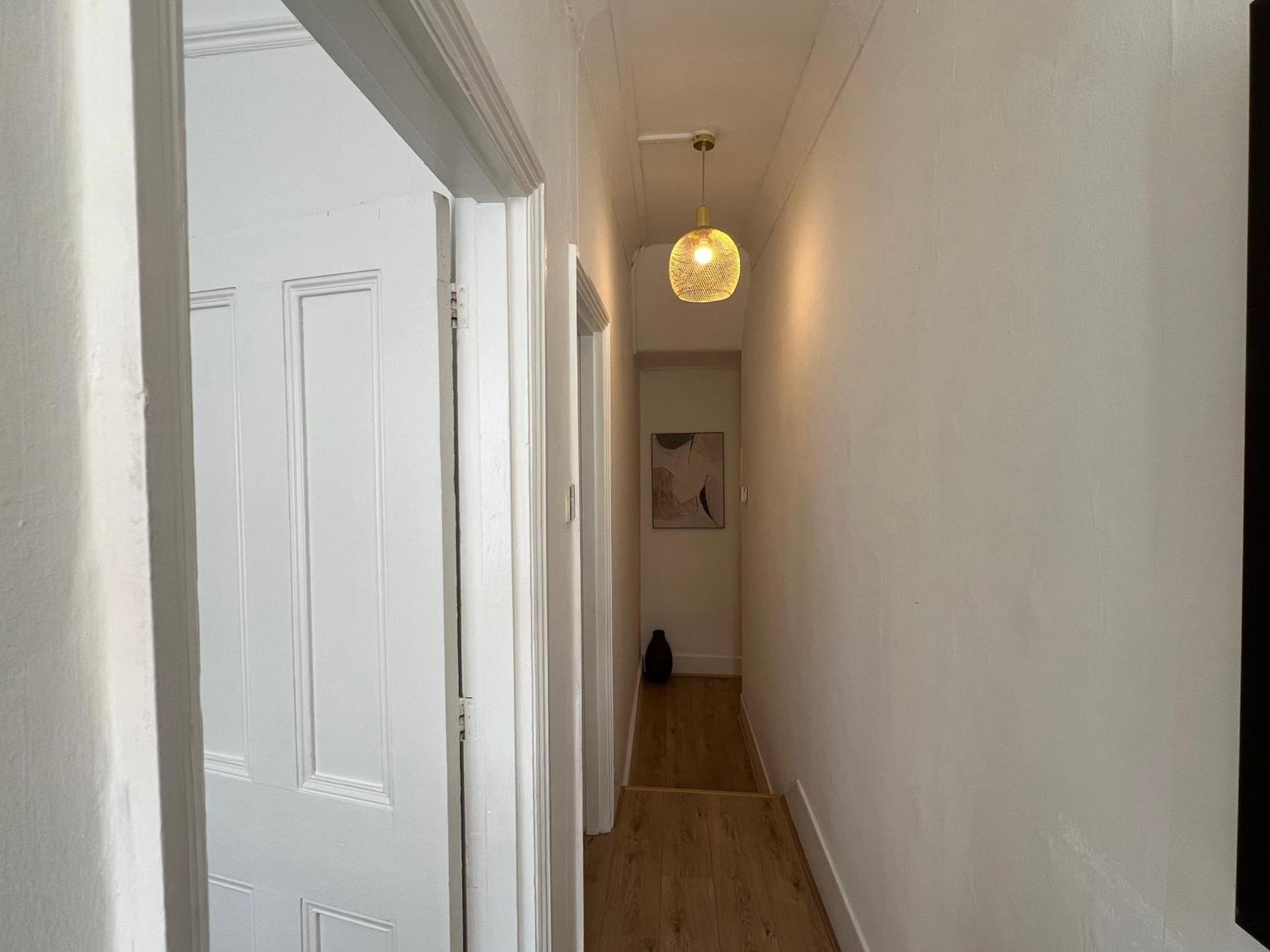 2 Bedroom Flat 10 Min Walk To Tube Lägenhet London
