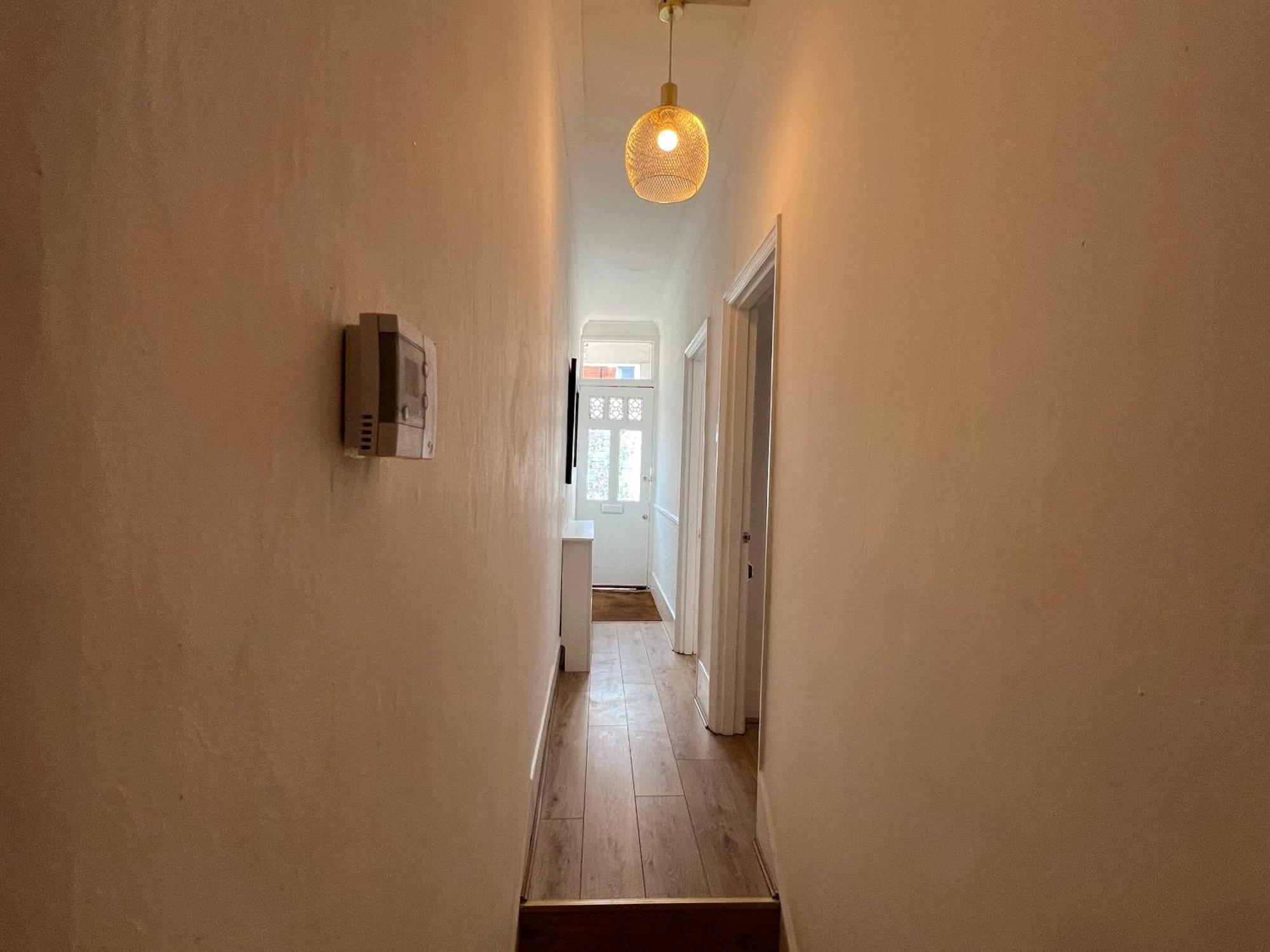 Appartamento 2 Bedroom Flat 10 Min Walk To Tube *