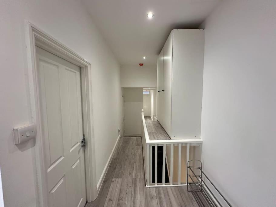 3 Bed Hackney/harringay Flat Apartment