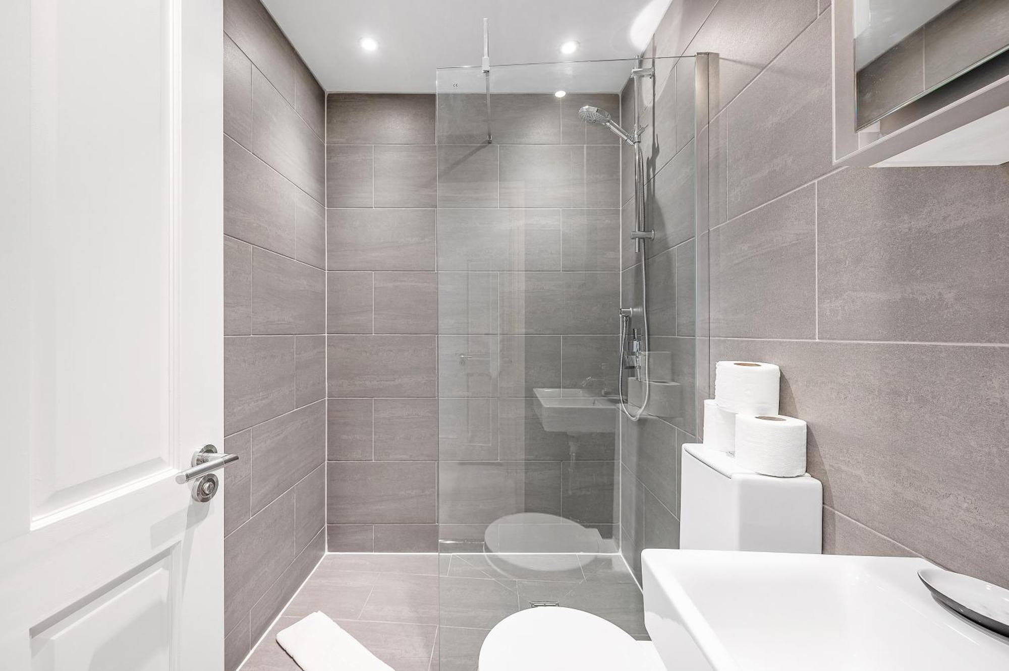 Appartement Casa Italia Near Hyde Park & Kensington High Street - Wifi & Washing Machine - Free Luggage Storage Available Nearby