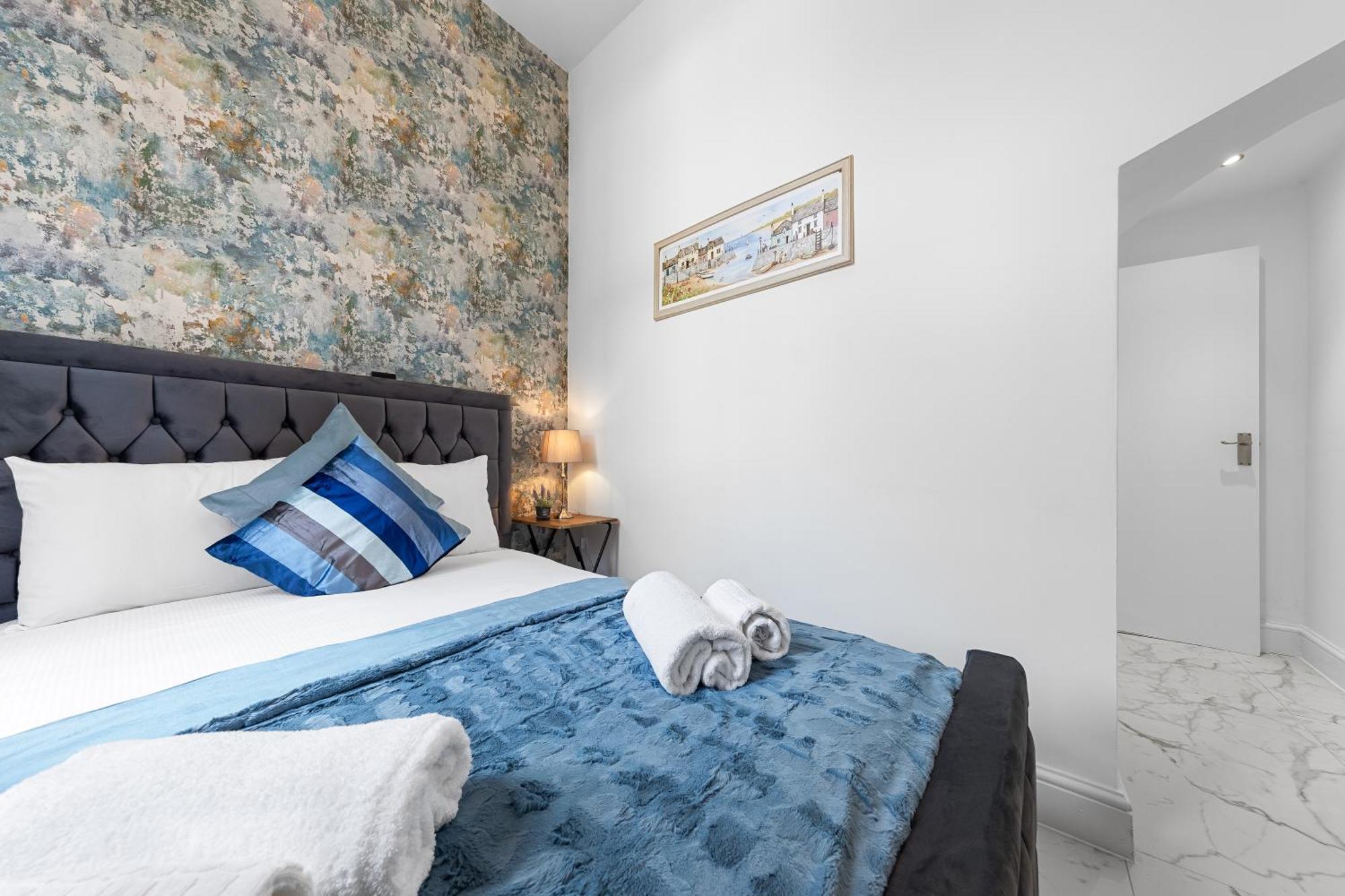 Modern 2 Bedroom Flat - Near Primrose Hill, Camden Market, Regent's Park - Good Links To Kings Cross, Euston, Finchley Road Station - Nw3 Appartement Londen