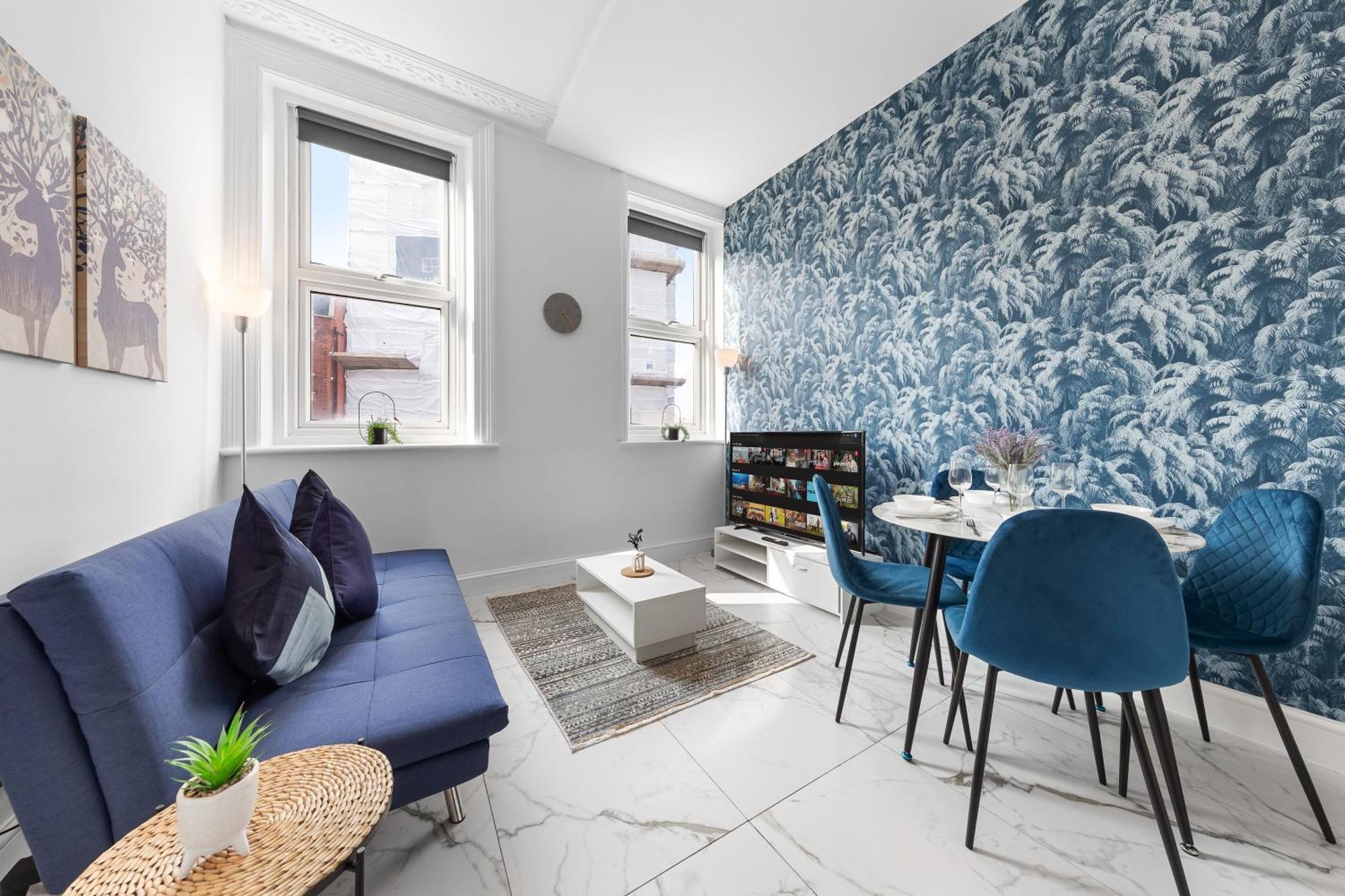 Modern 2 Bedroom Flat - Near Primrose Hill, Camden Market, Regent's Park - Good Links To Kings Cross, Euston, Finchley Road Station - Nw3 Appartement Londen