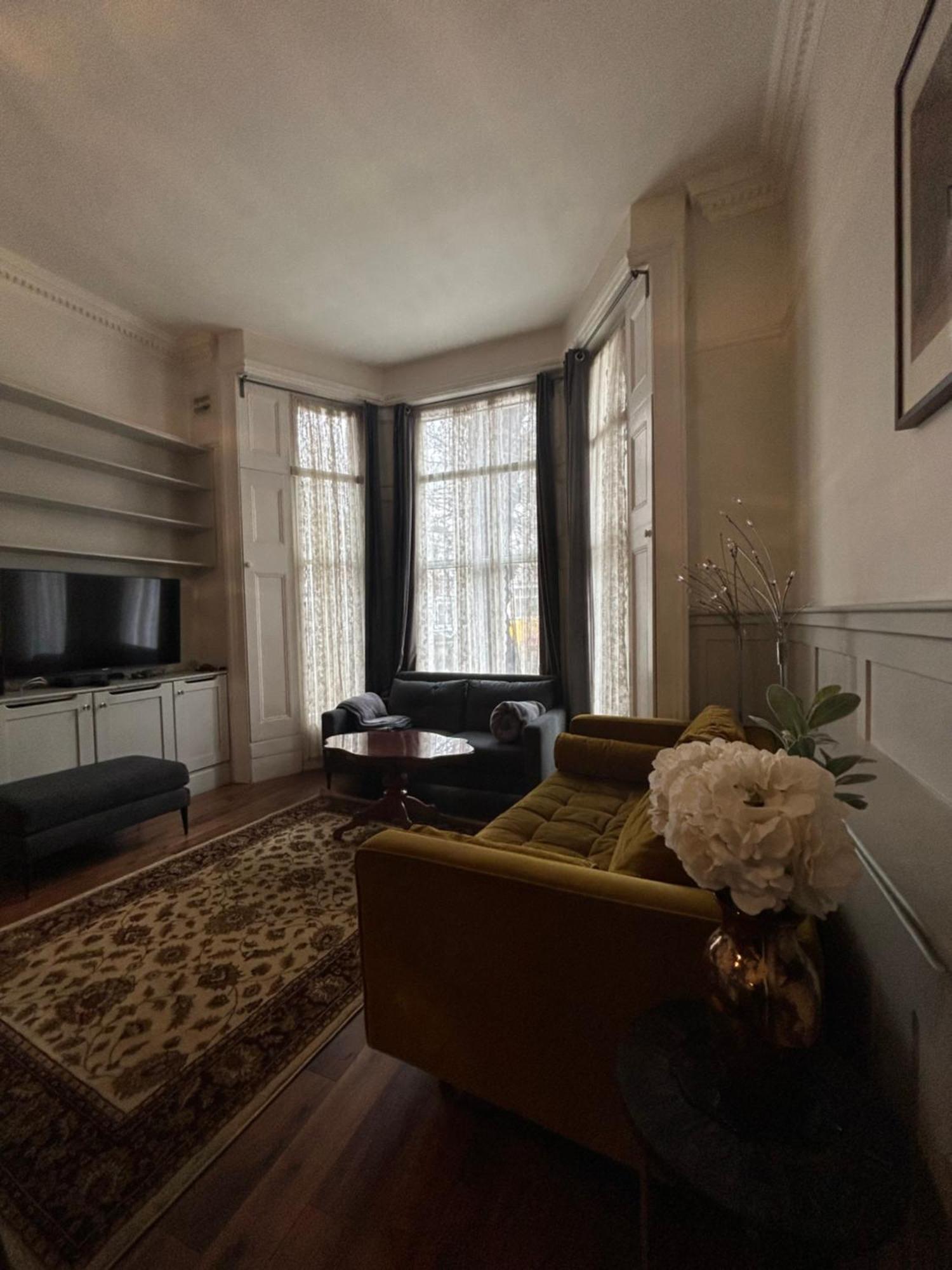 Stunning Holland Park- Sleeps 6 Appartement *