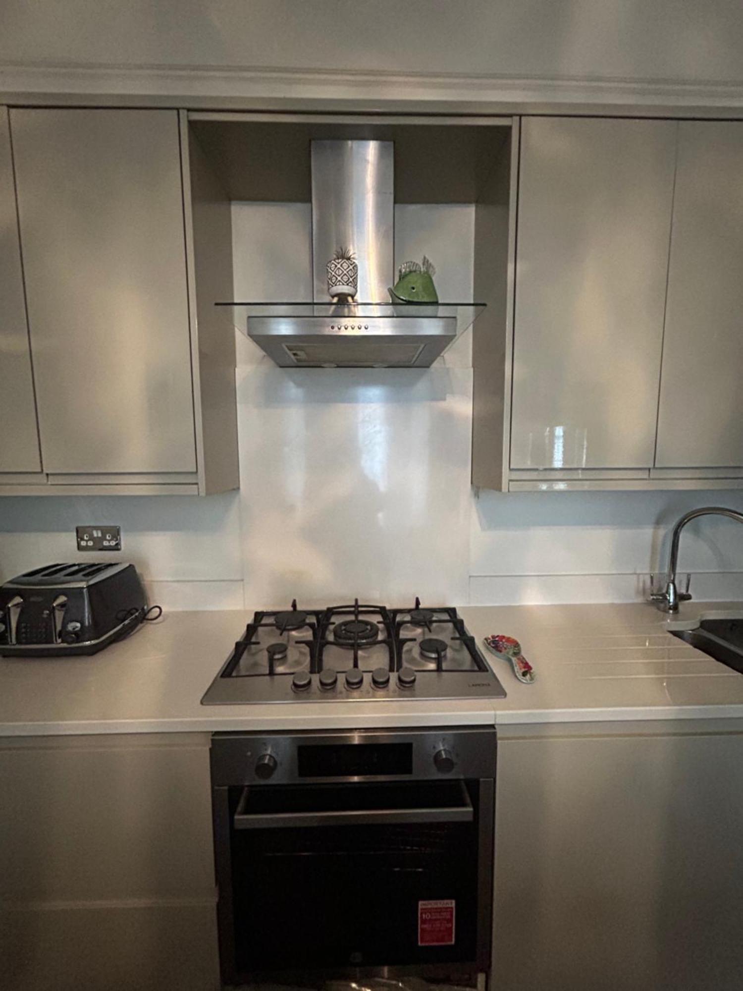 Stunning Holland Park- Sleeps 6 Appartement