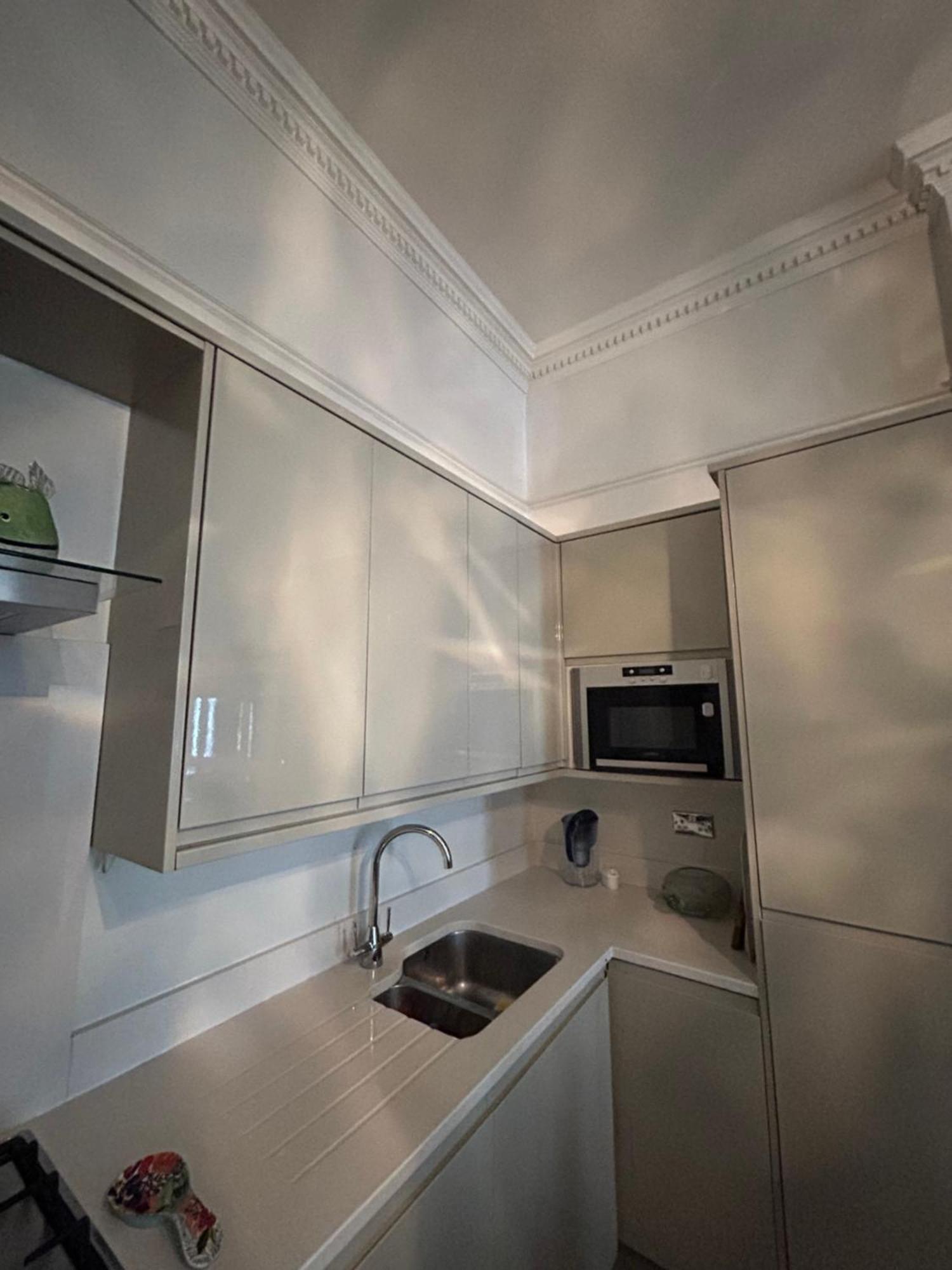 Stunning Holland Park- Sleeps 6 Appartement *