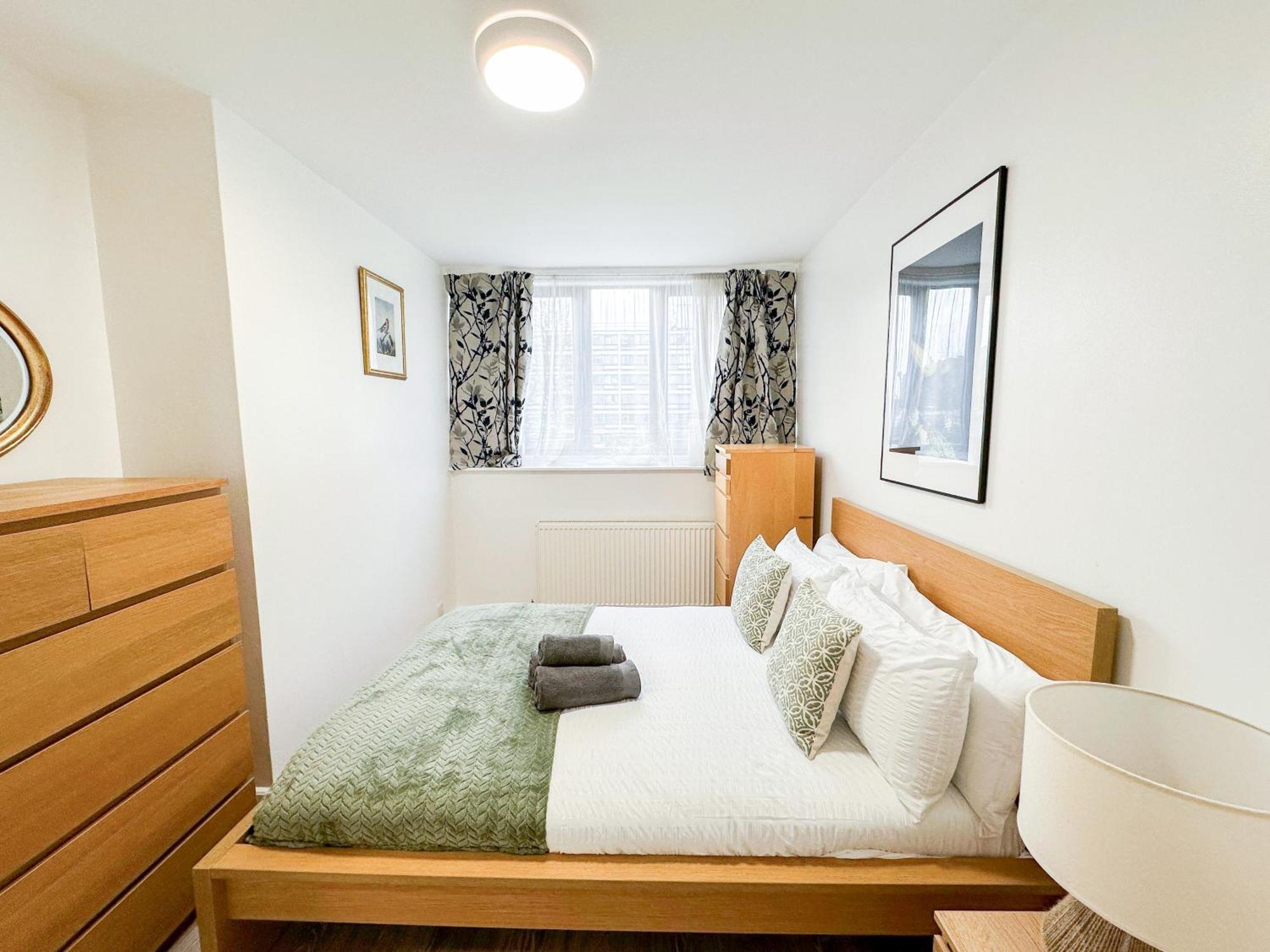 Cosy 3 Bedroom 3 Bathroom Flat With Private Garden- Maida Vale, Near Paddington Lägenhet London