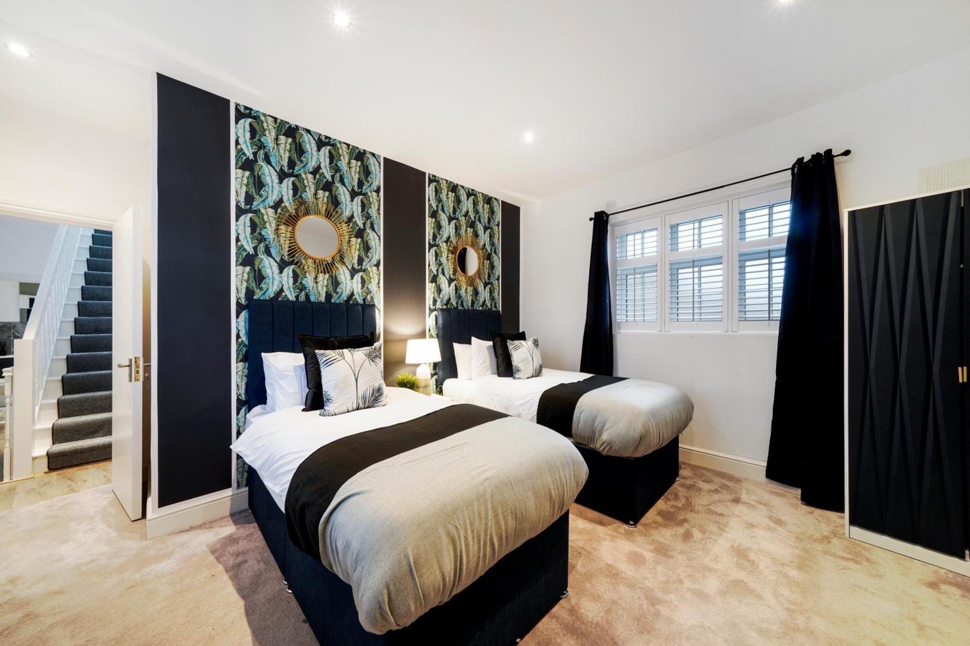 Hébergement de vacances Charming 2 Bed House - Roof Terrace & Parking Londres