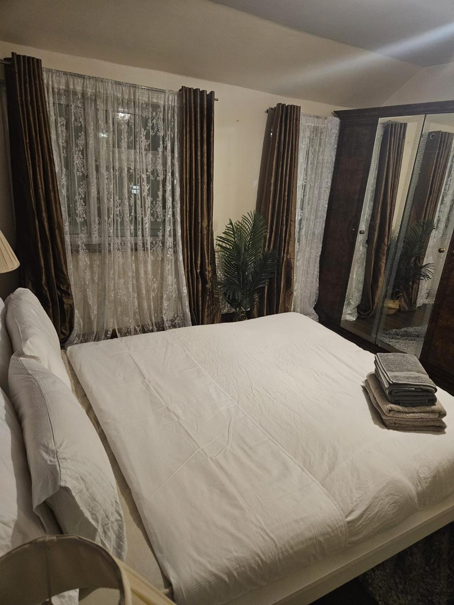 Guest house King By Wembley Stadium