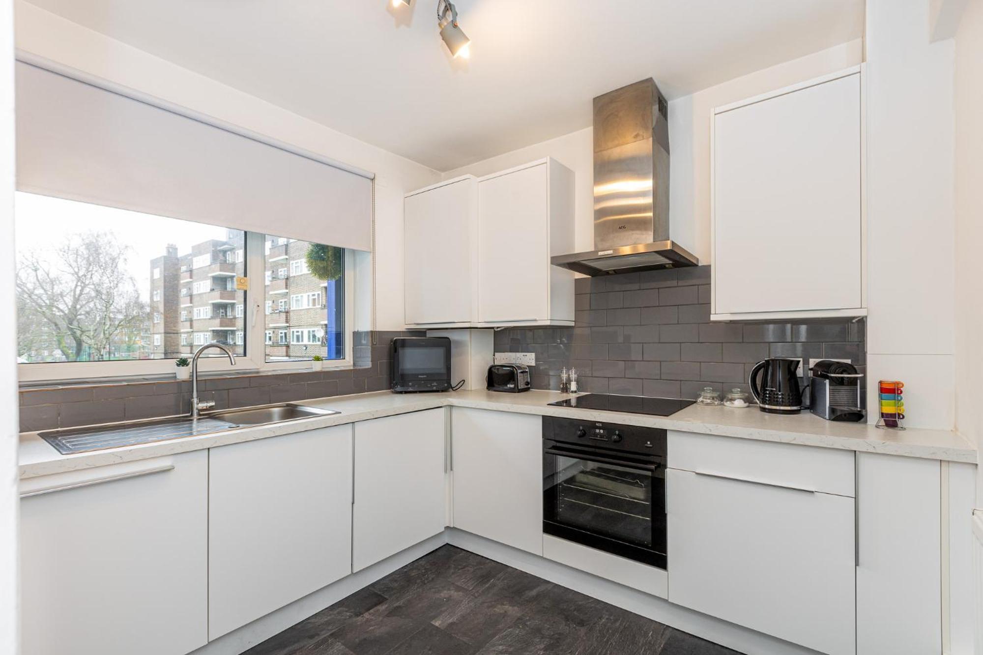 Appartement Newly Refurbished 2br Wbalcony In Vibrant Peckham Londen