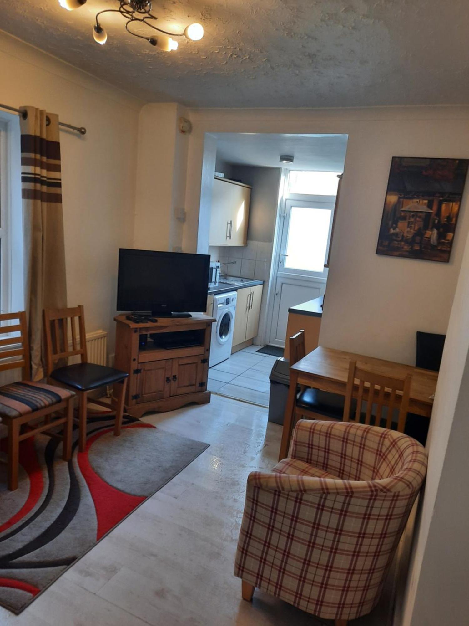 Large 6 Bedroom House - Fortescue Appartement