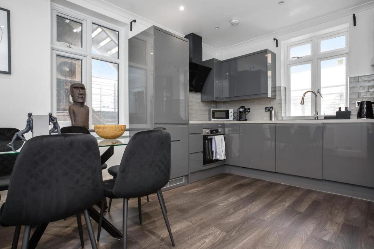 Appartamento Modern 2 Bed In Prime Camden Sleeps 6 Londra