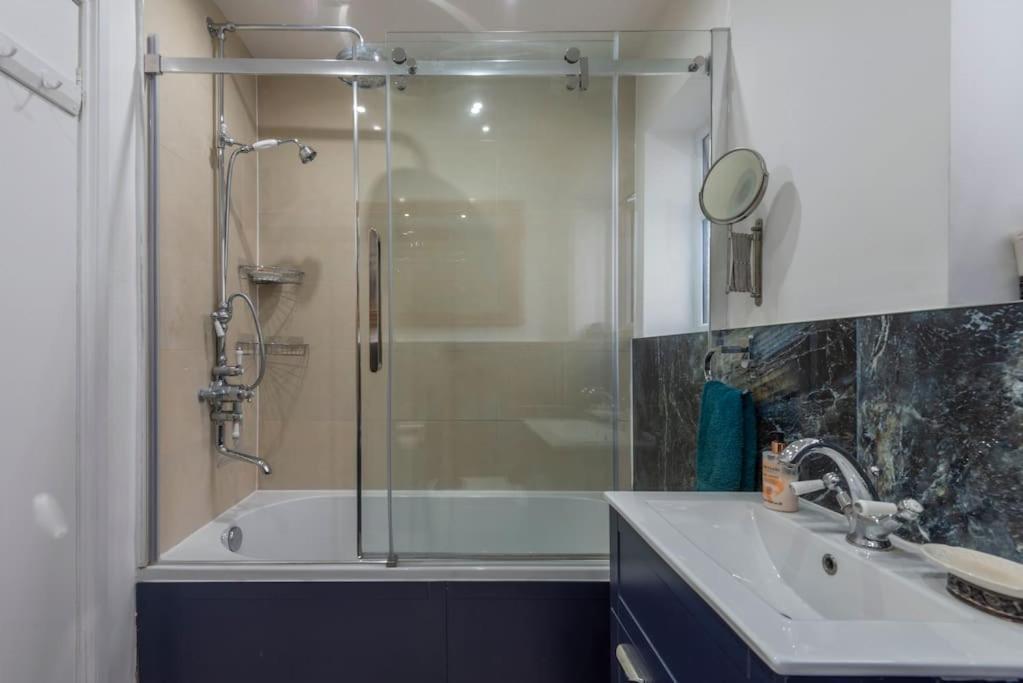 Appartement Stunning 3-bed House