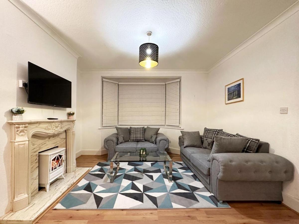 Vakantiehuis Charming 3-bedroom Family Londen