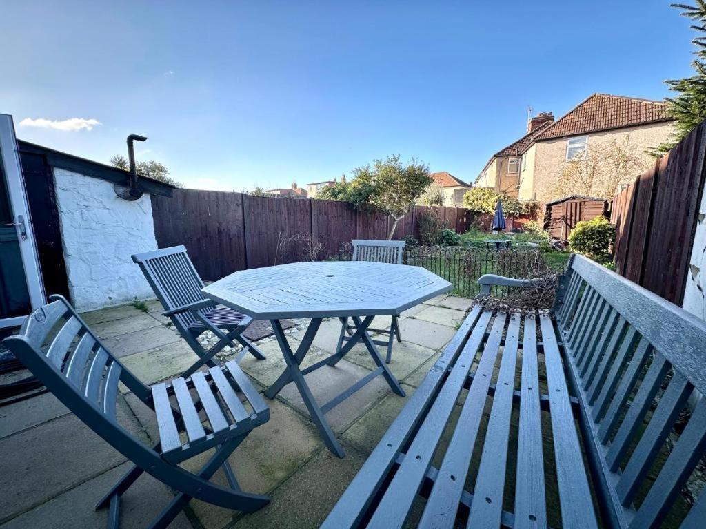 Charming 3-bedroom Family *