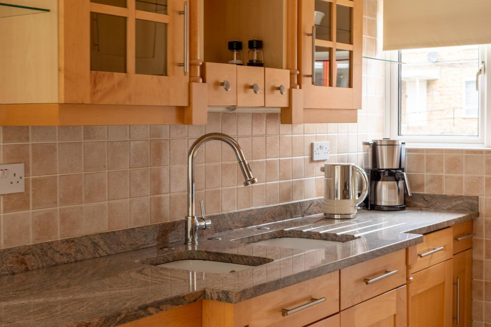 Lovely 2br In Peaceful Hampstead, Nw Feriehus London