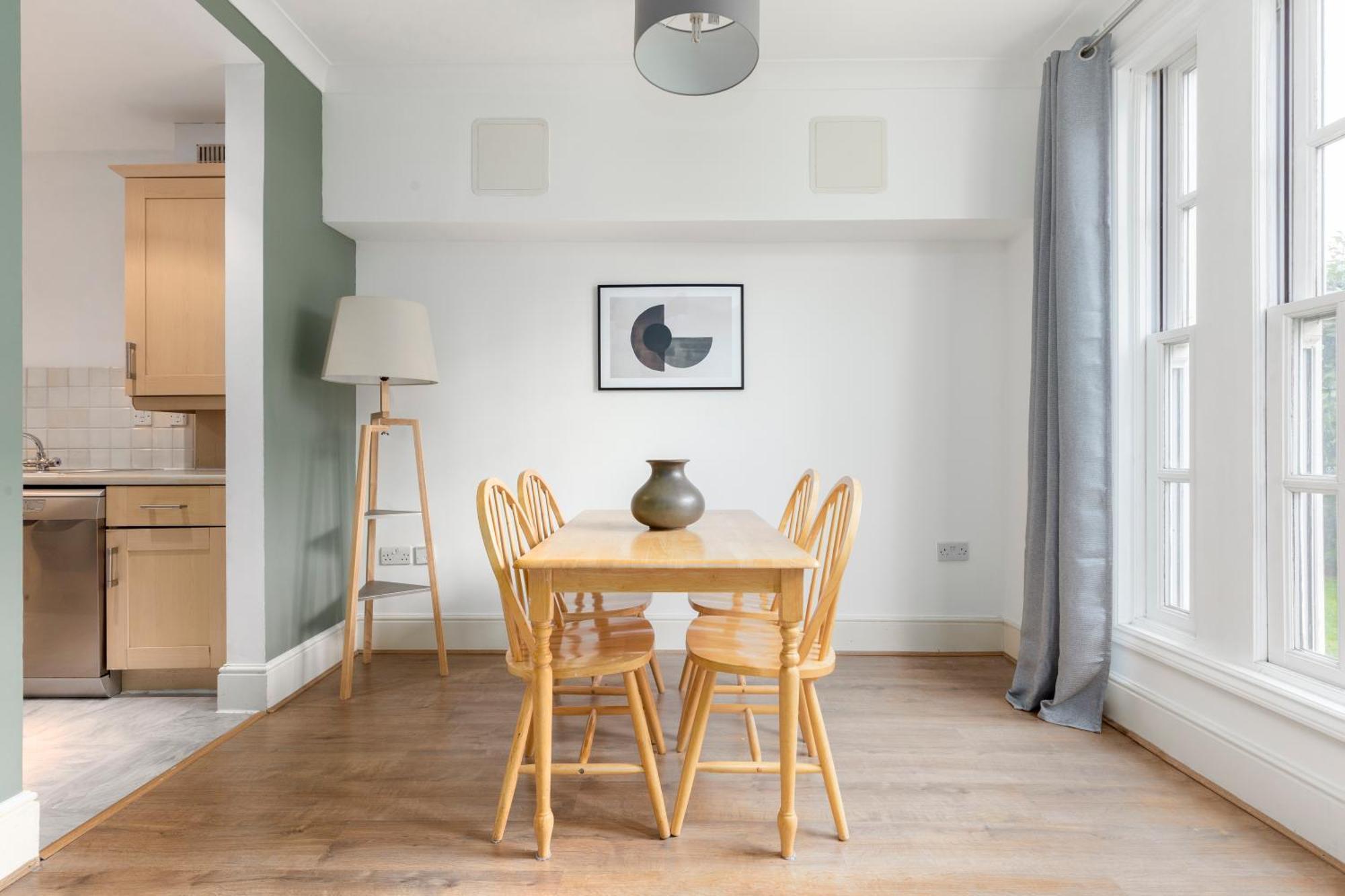 The Haggerston Collection * Londra