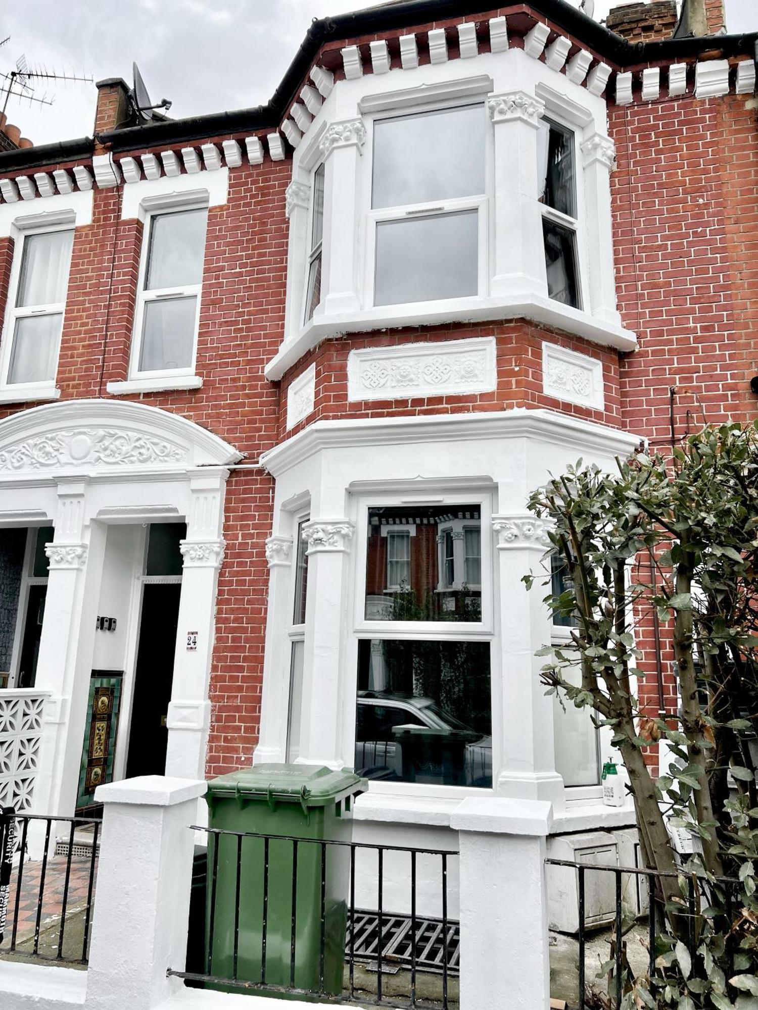 Westfield Shepherds Bush Guest house