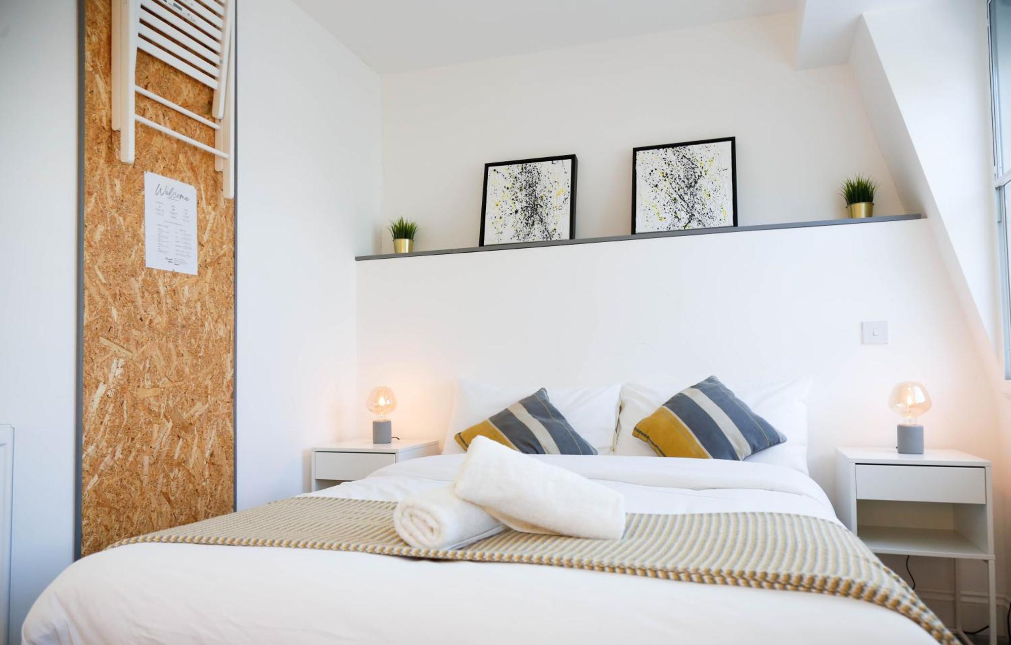 Séjour chez l'habitant Luxury In Camden Town Near Shops, Cafes, Bars & Metro With Shared Bathrooms Londres