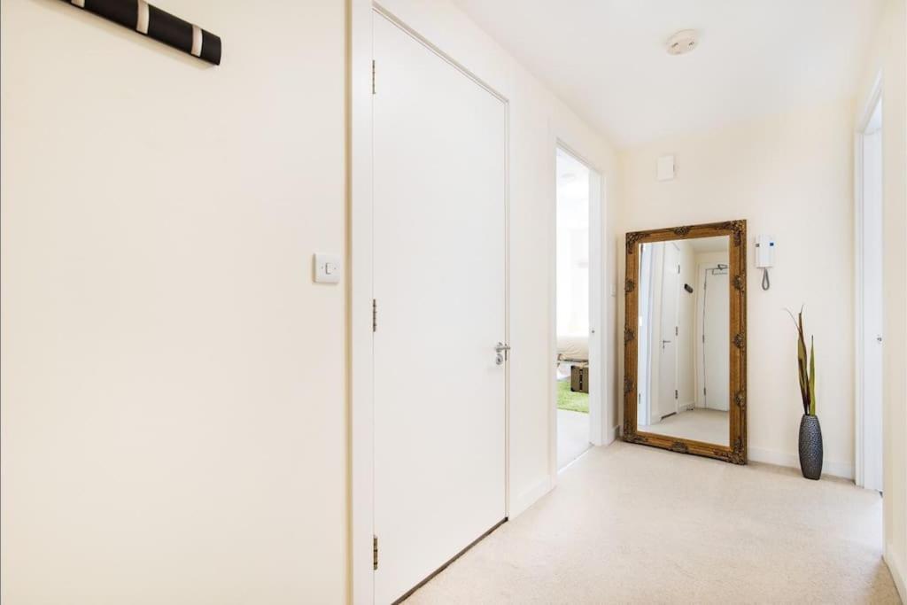 Chic Chelsea Stylish 1-bedroom Londra