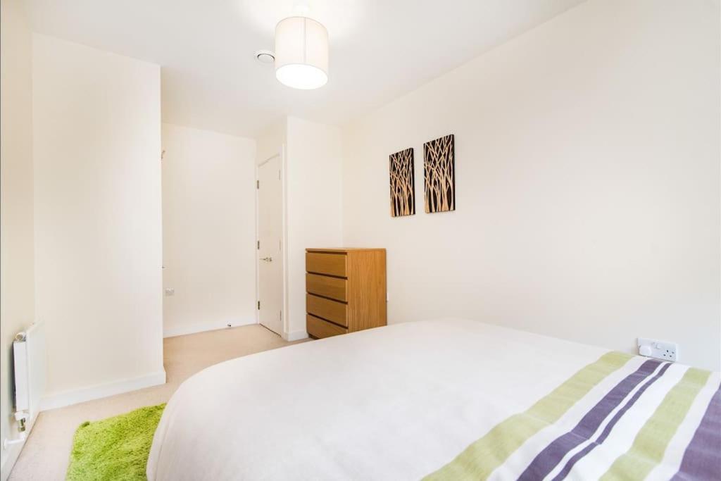 Chic Chelsea Stylish 1-bedroom Londra
