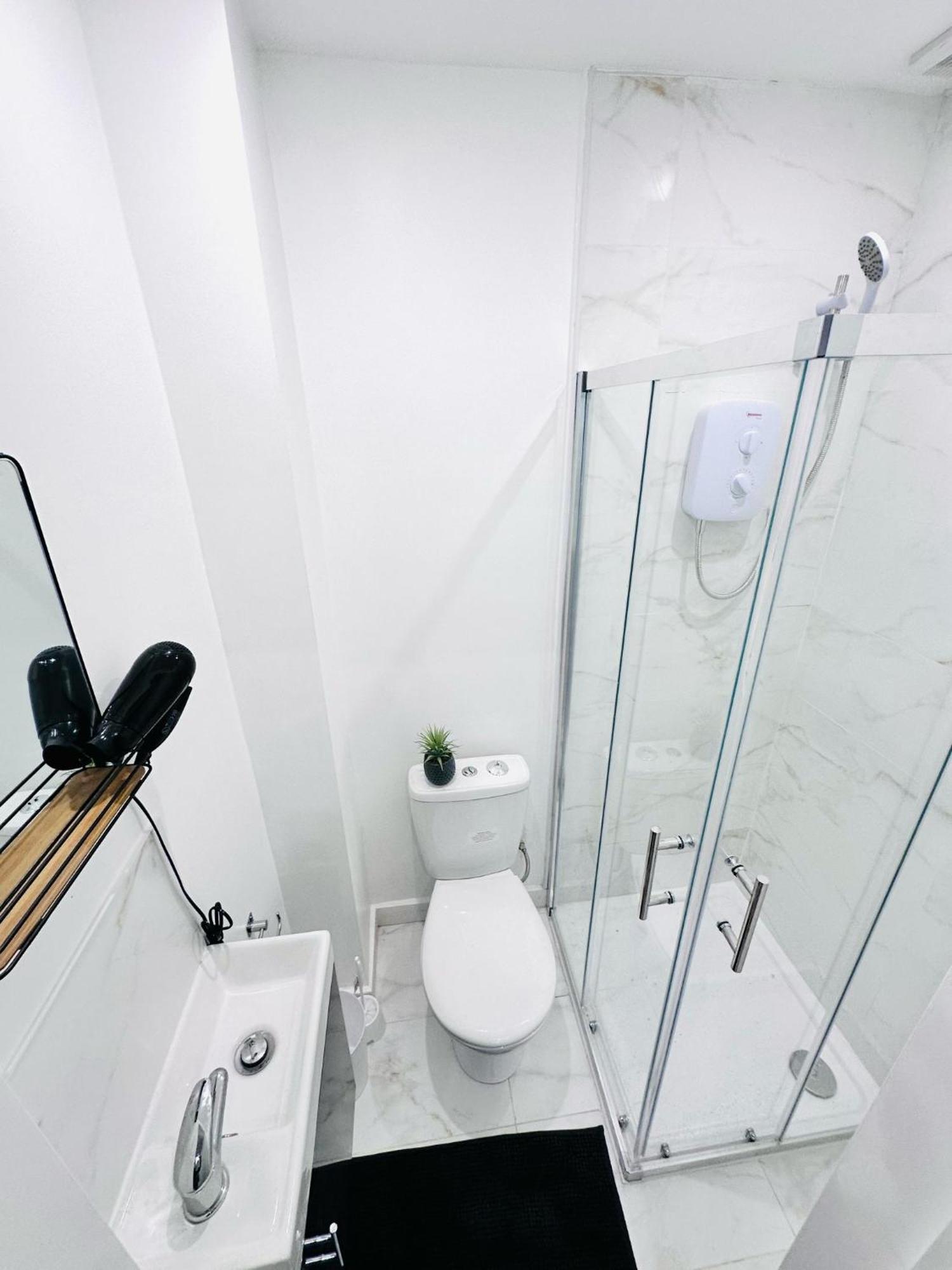 High Standard Perfect For Tourists! Appartamento Londra
