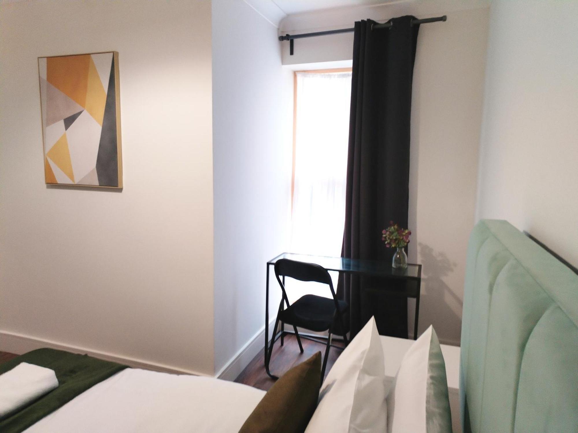 Lejlighed Luxury Near Centre, Near Train Station, E1