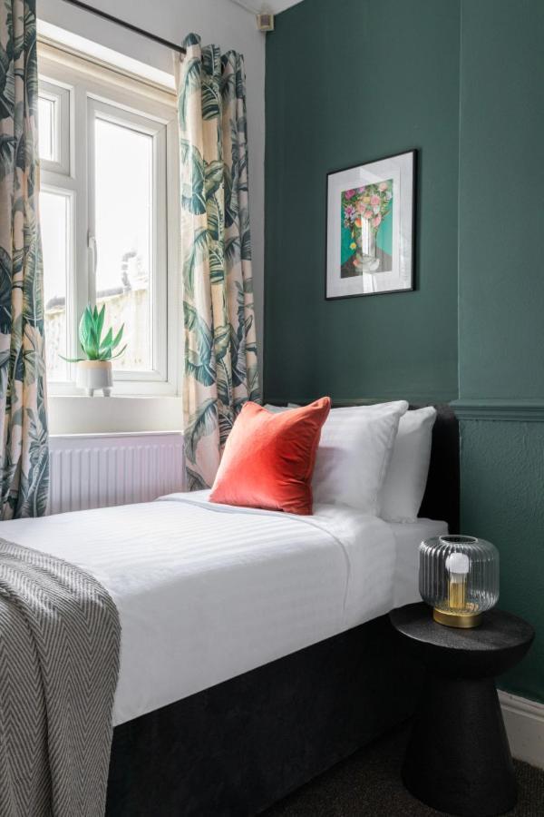 Perry Place - Forest Hill- 3 Bed House Holiday home London