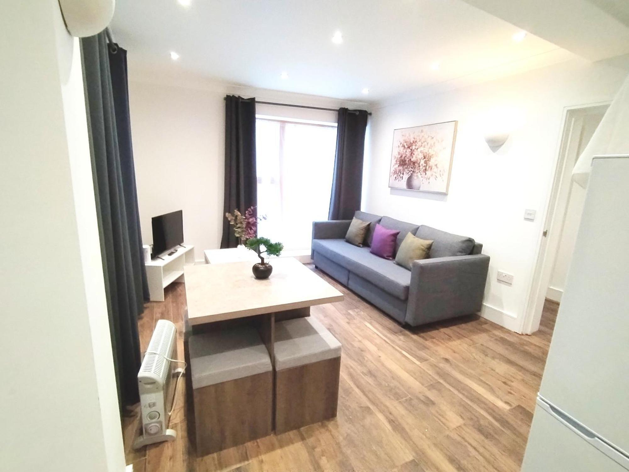 Luxury Near Centre, Near Train Station, E1 Lejlighed *