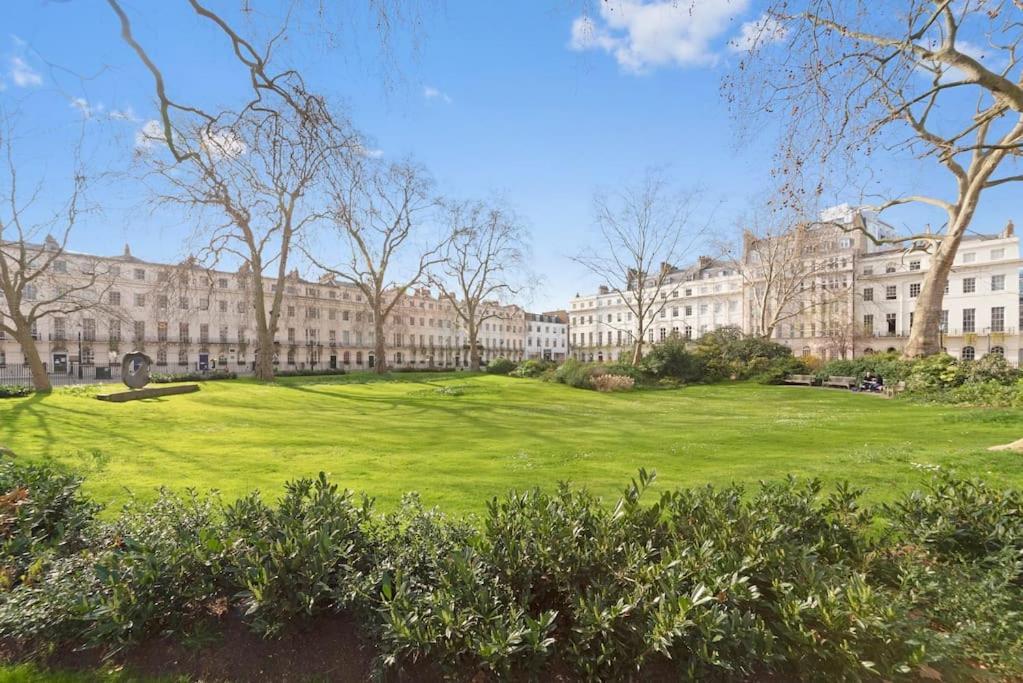Huge 1 Bed -sleeps 4 De Lux Soho Fitzrovia *