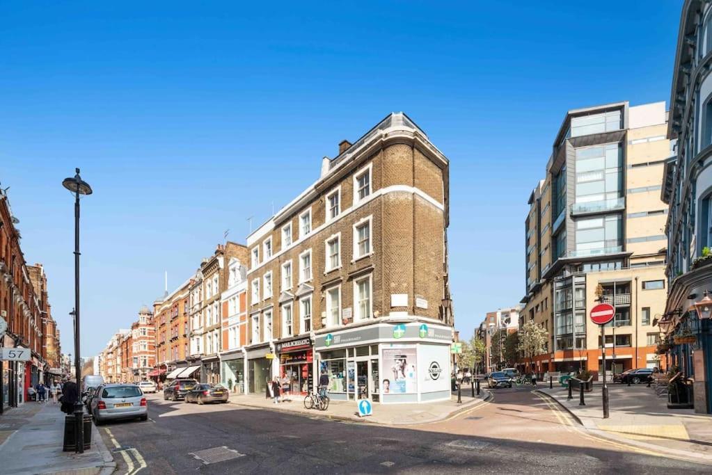 Huge 1 Bed -sleeps 4 De Lux Soho Fitzrovia