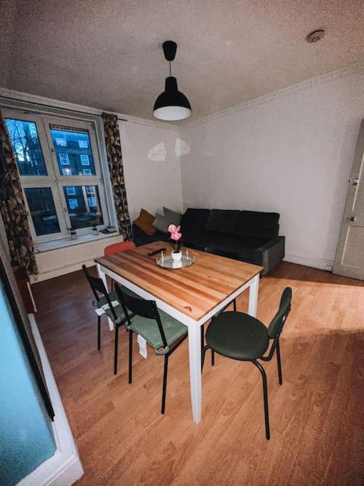 Appartement Spacious 3 Bedroom Flat In Stockwell *