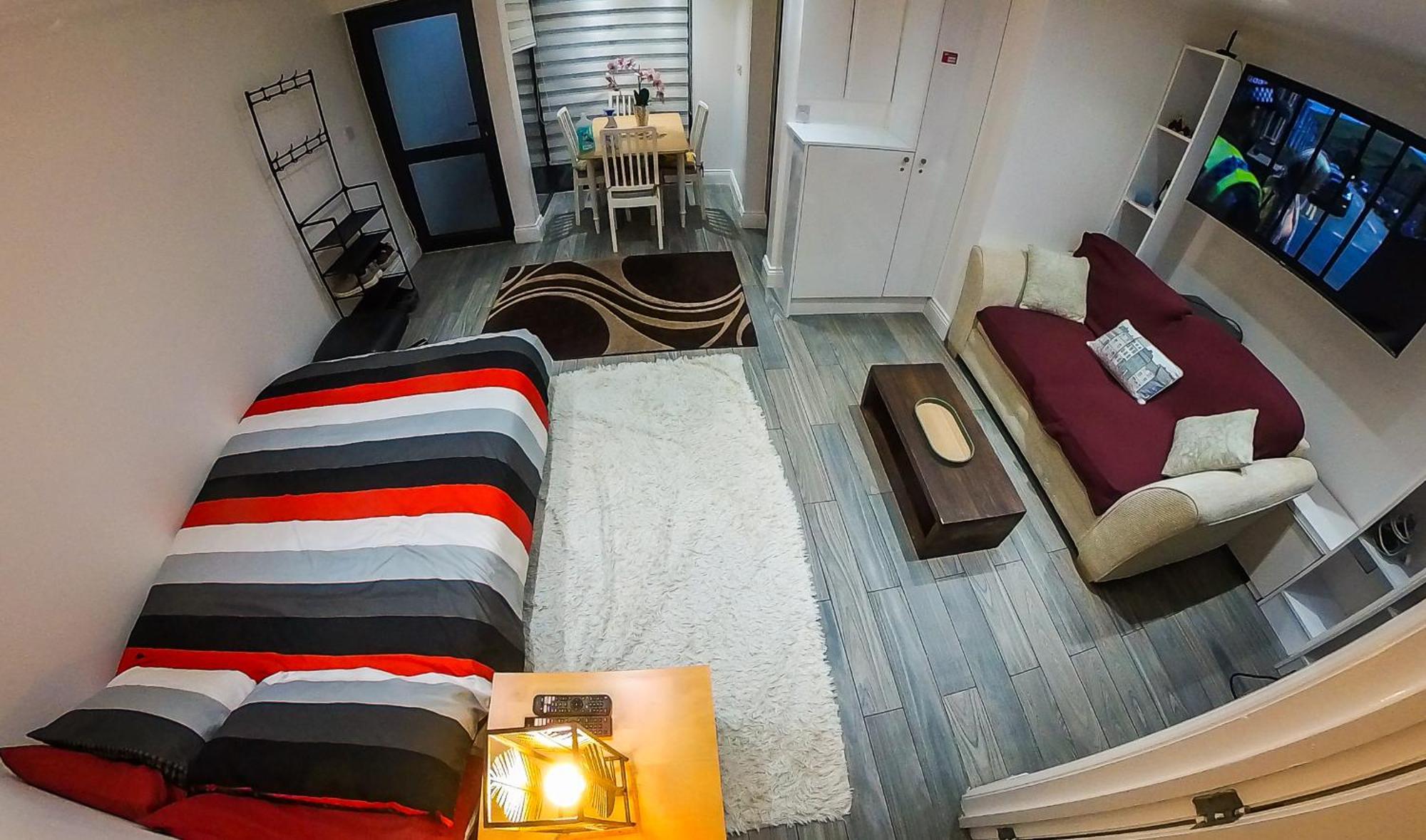 1 Bedroom Flat With Whirlpool Bath * Londra