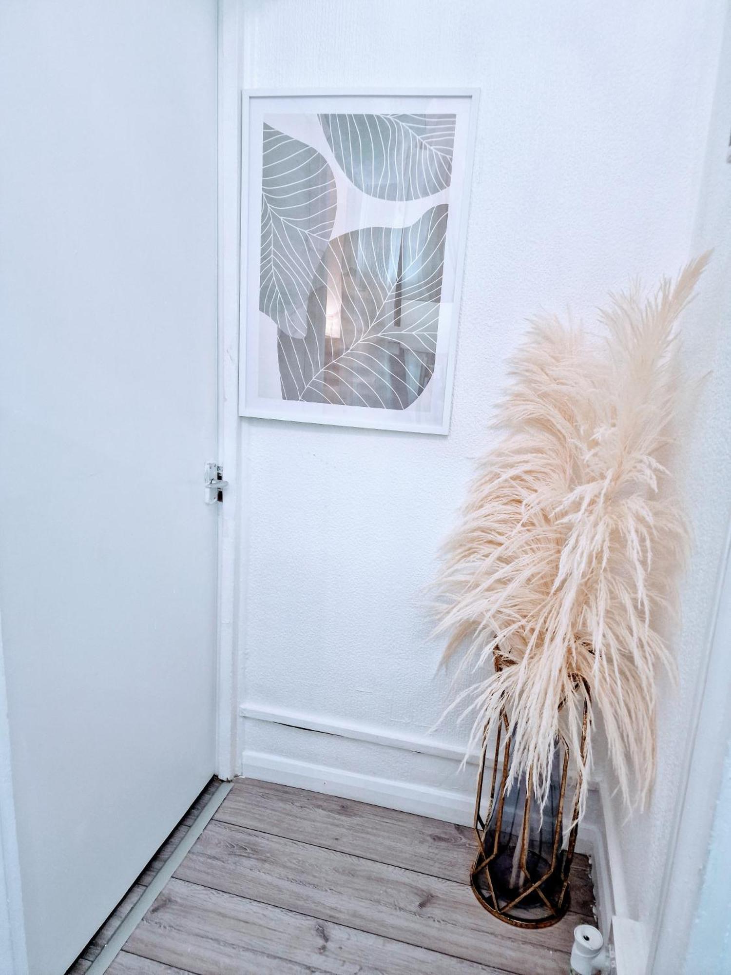 1 Bedroom Flat Leilighet