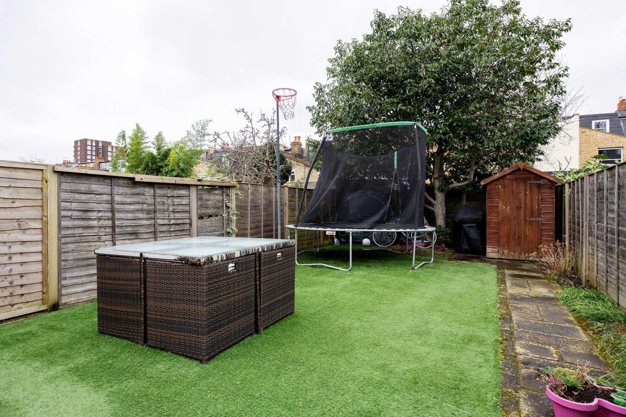 Holiday home Veeve - Riverside Repose London