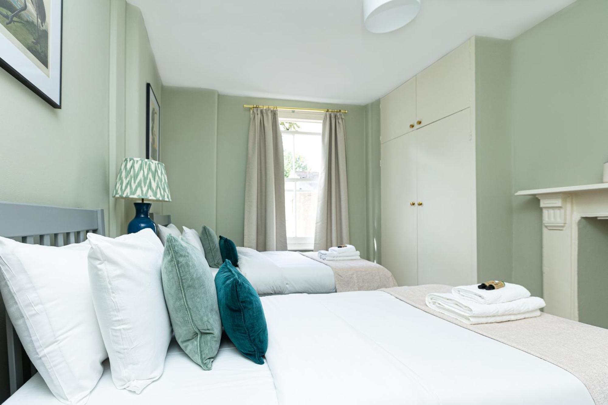 Charming 4 Bed Victorian House In Clapham Old Town Appartement Londres