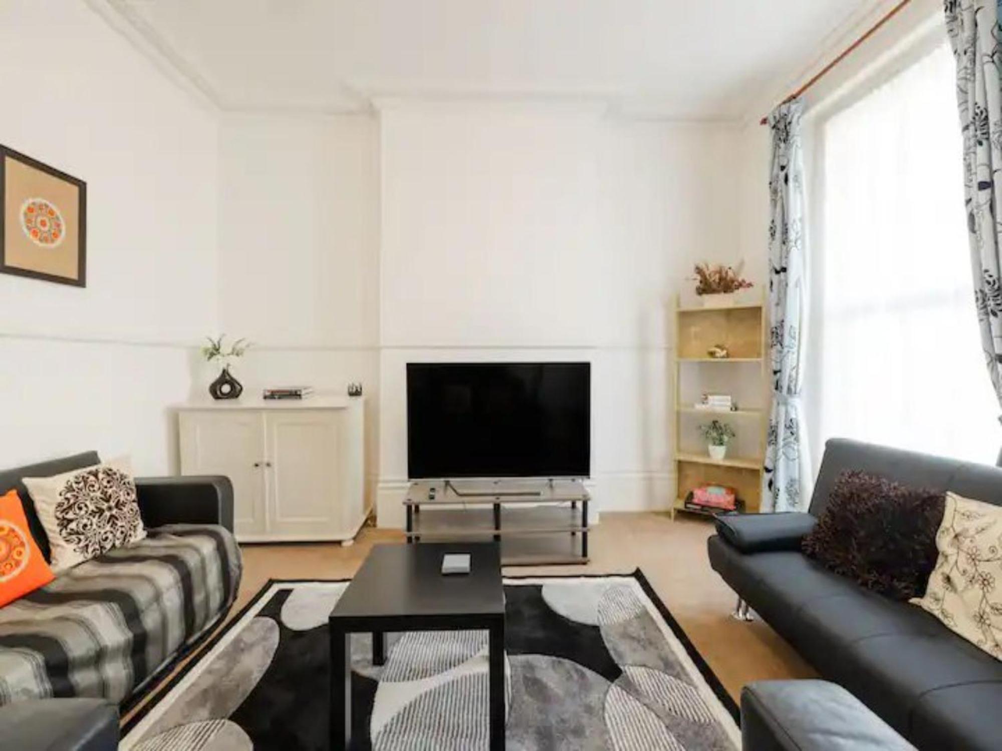Pass The Keys Spacious 3 Bed Flat Near Kings Cross And Camden Apartment