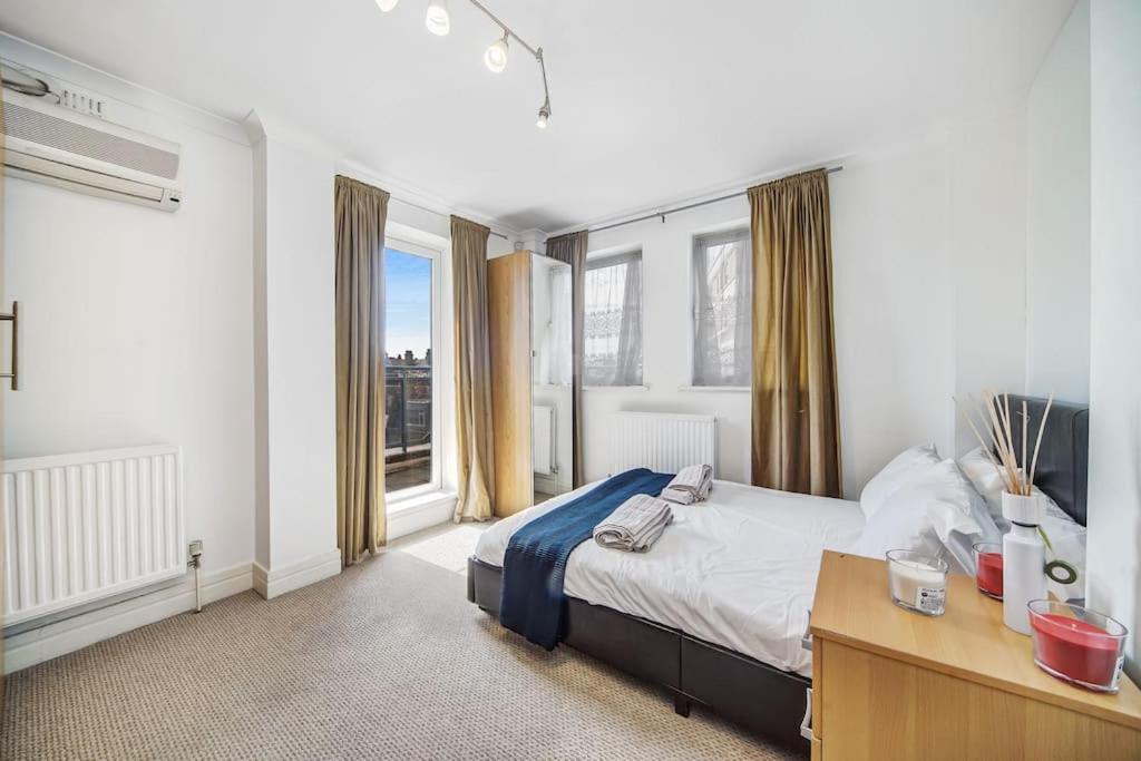 Stunning 4-bed Lejlighed London