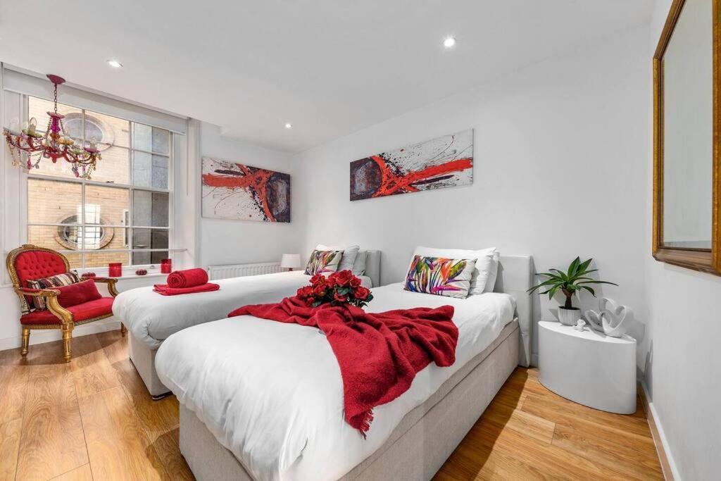 Lägenhet 3 Bedroom In Haymarket Sleep 10 Hy2 London