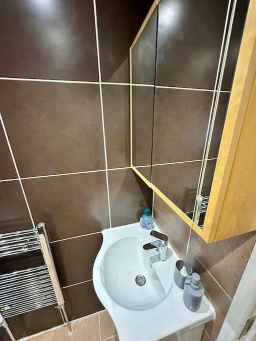 3 Bed Hackney/harringay Flat Appartamento