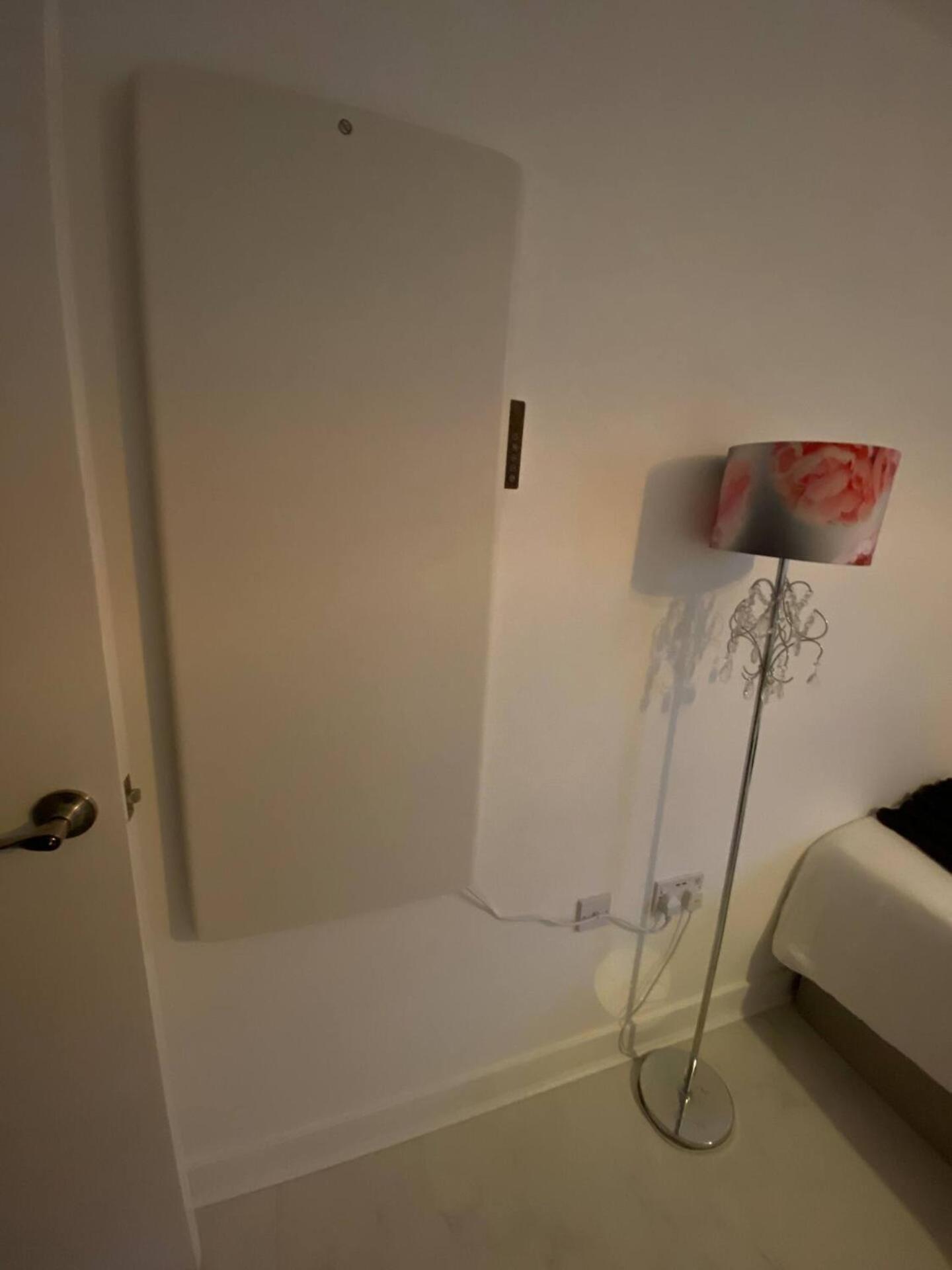 Privatunterkunft Xl Bright Room+parking+fridge+micro - 20min Bridge - 3 Min Walk To Train/bus Station London